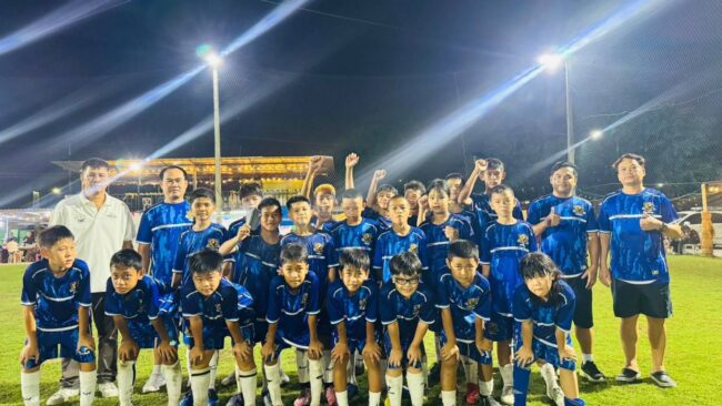 นครปฐม-ทีมบัวสุวรรณ FCจัดกิจกรรมฟุตบอลกระชับมิตรห่างไกลยาเสพติด