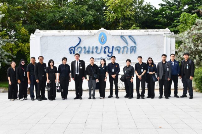 รัฐสภา ศึกษาดูงานสวนเบญจกิติ ถอดบทเรียนกรุงเทพมหานคร มุ่งปักธงขับเคลื่อนองค์กรสู่ Net Zero ปี